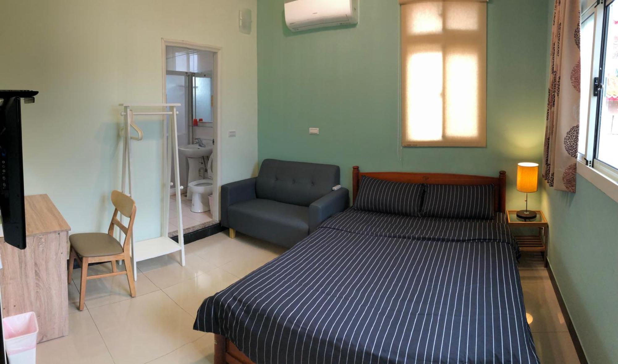 Happy Tree Hostel Jinning Екстер'єр фото